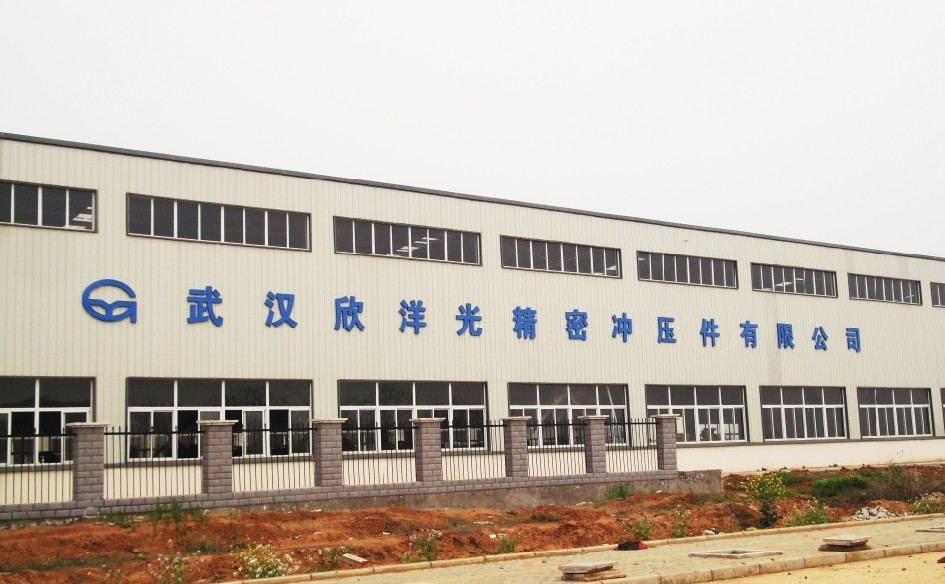 武汉铁皮烤漆发光�? /></div> 
				<ul class=