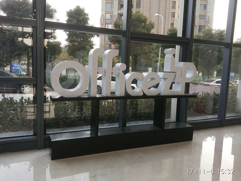 �p�����w��